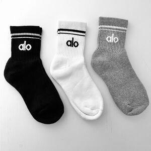 Alo yoga half Crew Socks 3 pair